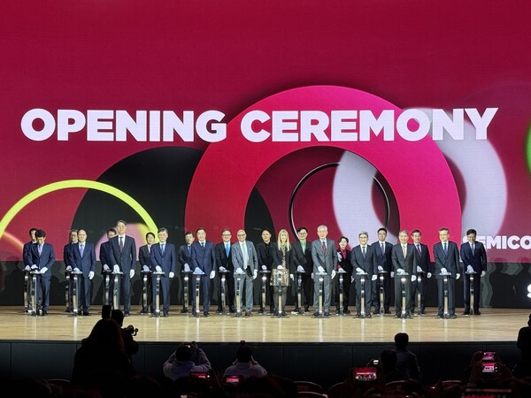 ▲19일 서울 코엑스에서 세미콘 코리아 2025가 개막했다. ⓒ윤서연 기자