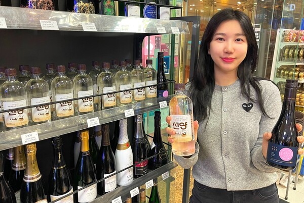 ▲GS25, 선양오크 소주·한영석 청명주 단독 출시. ⓒGS25