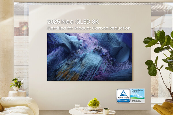 ▲삼성전자가 5년 연속 탄소저감 인증을 받았다. 사진은 삼성전자 Neo QLED 8K 라이프스타일 이미지. ⓒ삼성전자