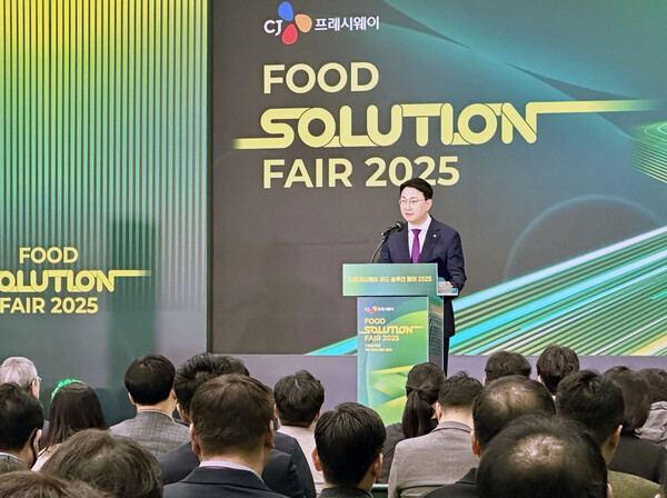 ▲19일 서울 서초구 양재동 aT센터에서 열린 이건일 CJ프레시웨이 대표가 환영사를 하고 있다. ⓒCJ프레시웨이