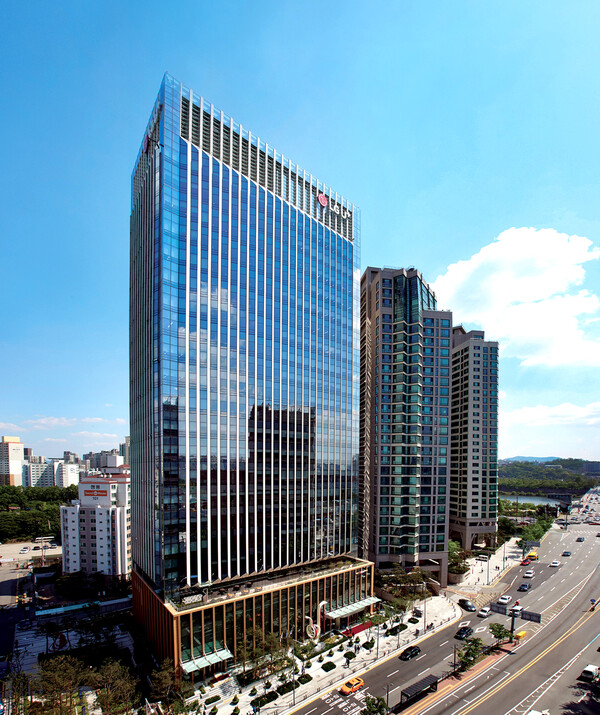 ▲사진은 LG유플러스 용산사옥의 모습.ⓒLG유플러스