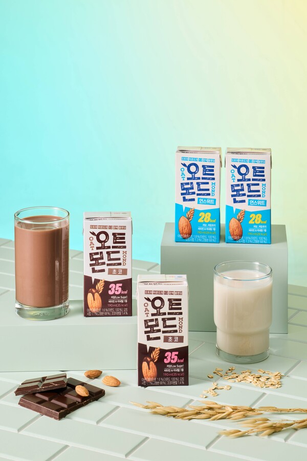 ▲오트몬트 언스위트·오트몬드 초코. ⓒ롯데칠성음료