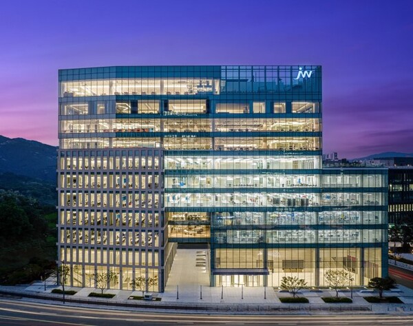 ▲경기도 과천시 JW중외제약 사옥. ⓒJW중외제약