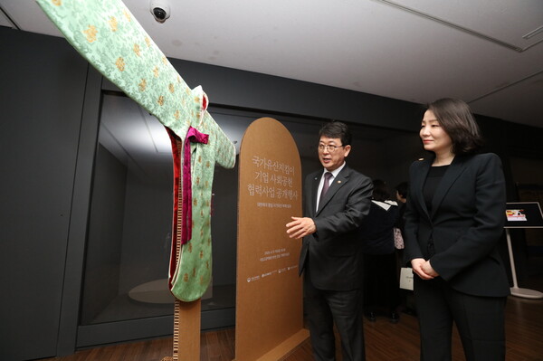 ▲LG생활건강의 궁중 럭셔리 브랜드 '더후'에서 지난 2년여간 후원해온 '대한제국 황실 문화유산' 복제사업이 결실을 맺었다. ⓒLG생활건강