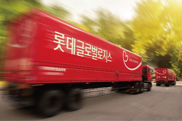 ▲롯데글로벌로지스 택배 배송 차량. ⓒ롯데글로벌로지스
