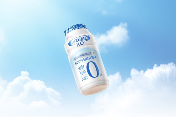 ▲hy의 무당 발효유 ‘야쿠르트XO(엑소)’가 출시 1개월 만에 누적 판매량 200만개를 기록했다. ⓒhy