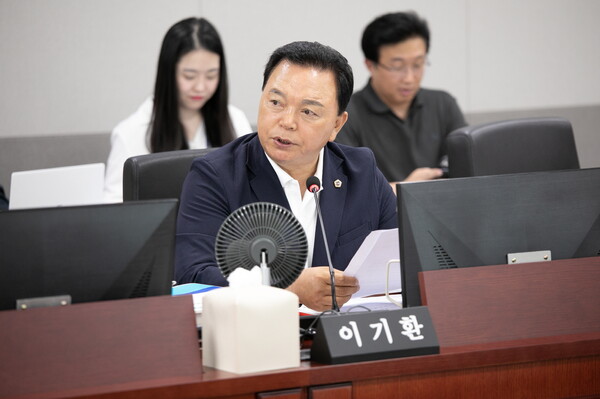 ▲경기도의회 경제노동위원회 이기환 의원. ⓒ경기도의회