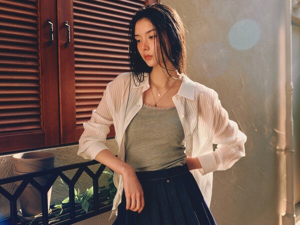 ▲이랜드 로엠, 백리본 긴팔 셔츠. ⓒ이랜드