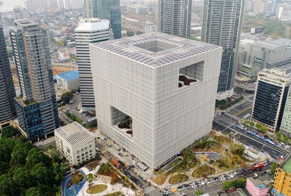 ▲서울 용산구 아모레퍼시픽 사옥. ⓒ아모레퍼시픽