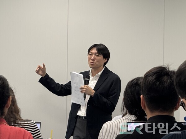 ▲이민곤 삼성전기 MLCC 개발팀 상무가 14일 열린 삼성전기 세미나에서 발표하고 있다. ⓒ윤서연 기자