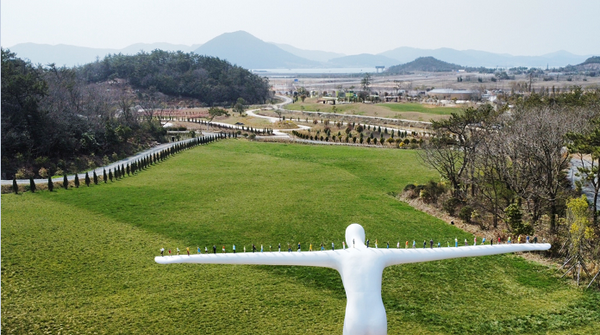 ▲솔라시도 부지 내 위치한 친환경 어린이정원 '산이정원' 전경. ⓒBS한양