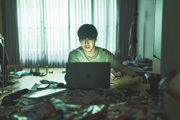 ▲'84제곱미터' ⓒ넷플릭스