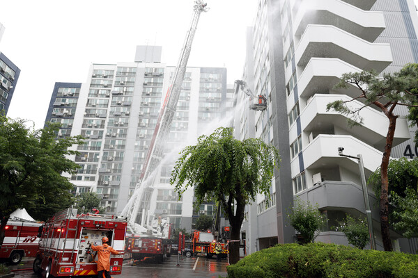 ▲화재 진압 시연 모습. ⓒ서울주택도시개발공사(SH)