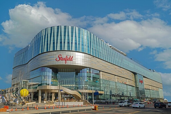 ▲스타필드 수원지점 전경. ⓒ신한카드