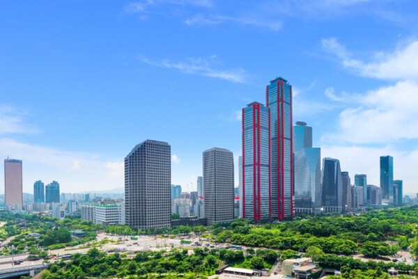 ▲ NH투자증권은 ‘iSelect 코리아원자력 지수’를 출시했으며, 이를 벤치마크 하는 ETF(상장지수펀드)인 ‘TIGER 코리아원자력 ETF’(미래에셋자산운용 출시)도 이달 19일 상장 예정이라고 18일 밝혔다.  ⓒ  NH투자증권