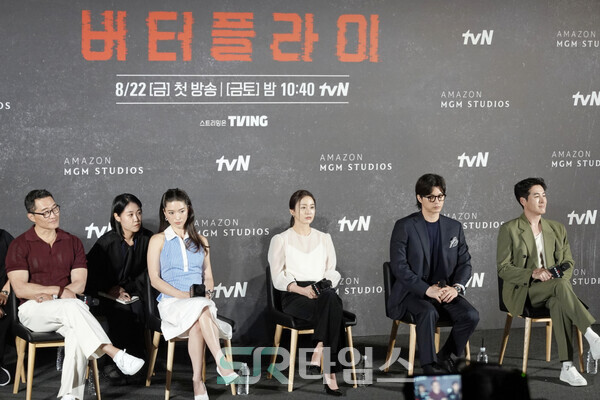 ▲'버터플라이' 내한 기자간담회에 참석한 대니얼 대 킴, 레이나 하디스티, 김태희, 김지훈, 션 리차드(사진 왼쪽부터). ⓒ심우진 기자