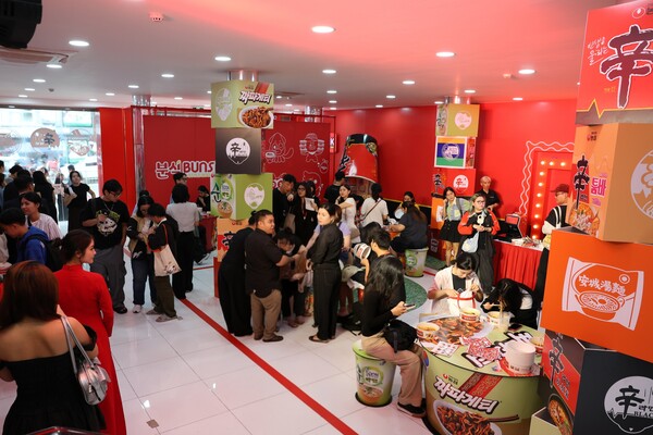 ▲농심 베트남 신라면 분식점 내부 현장 사진. ⓒ농심