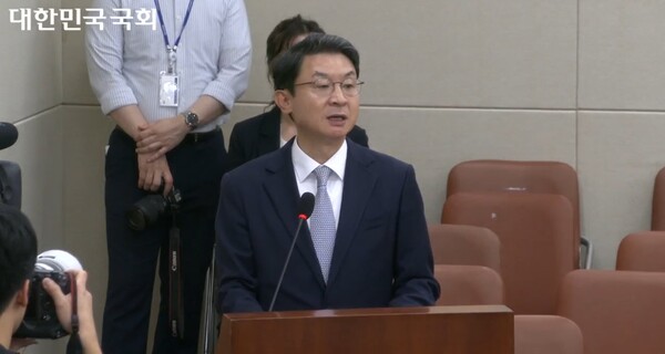 ▲이억원 금융위원장 후보자가 2일 국회에서 열린 인사청문회에서 발언하고 있다.