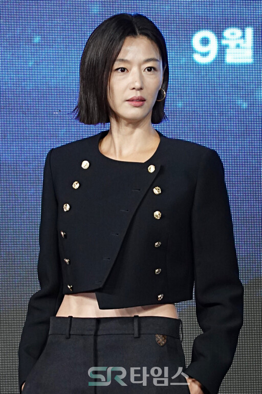 ▲'북극성' 제작발표회에 참석한 전지현. ⓒ심우진 기자