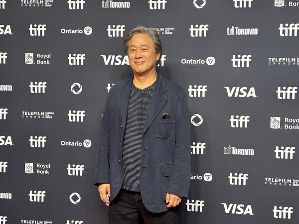 ▲제50회 토론토국제영화제에 참석한 '어쩔수가없다' 박찬욱 감독. ⓒCJ ENM