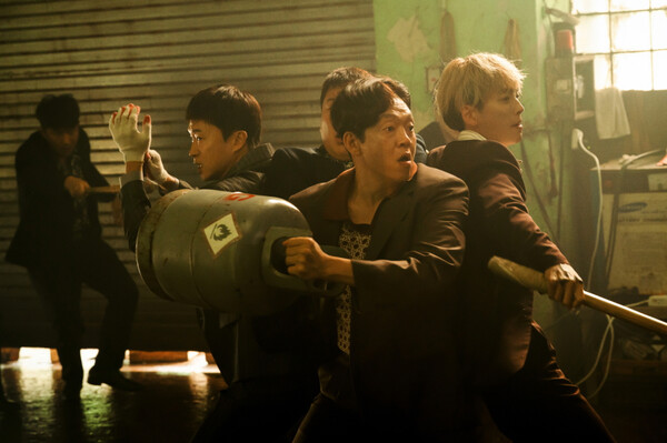 ▲'보스' ⓒ하이브미디어코프, 마인드마크