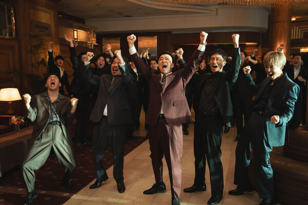 ▲'보스' ⓒ하이브미디어코프, 마인드마크