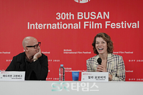 ▲'프로텍터' 기자간담회에 참석한 밀라 요보비치. ⓒ심우진 기자