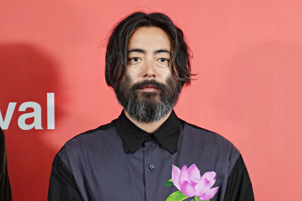 ▲제30회 부산국제영화제 갈라 프레젠테이션 초청작 ‘굿뉴스’ 기자회견에 참석한 야마다 타카유키. ⓒ심우진 기자