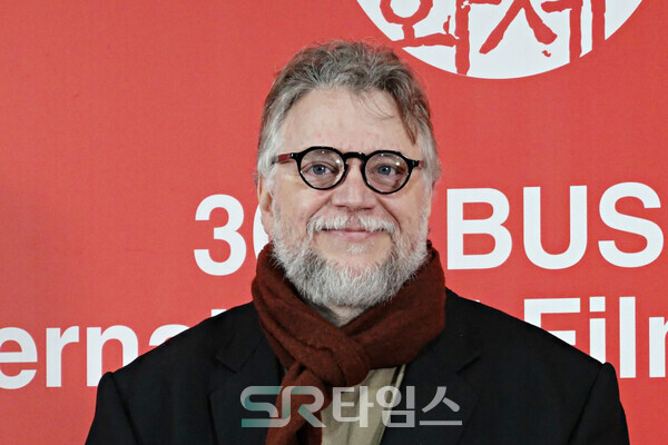 ▲제30회 부산국제영화제 갈라 프레젠테이션 부문 초청작 '프랑켄슈타인' 기자회견에 참석한 기예르모 델 토로 감독. ⓒ심우진 기자