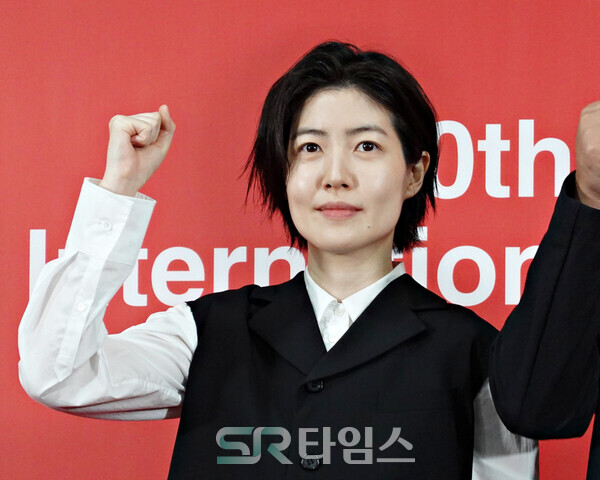 ▲제30회 부산국제영화제 경쟁 부문 작품 '여행과 나날' 기자회견에 참석한 심은경. ⓒ심우진 기자