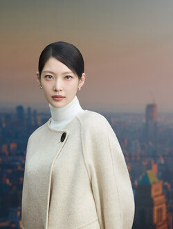 ▲글로벌세아그룹 계열사 인디에프의 여성복 브랜드 조이너스는 뮤즈 공승연과 함께한 25FW(가을·겨울) 시즌 캠페인을 공개했다. ⓒ글로벌세아