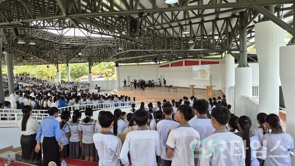 ▲2025년10월 8일 캄보디아 베델교회(Bethel Church)입당 예배ⓒSR타임스