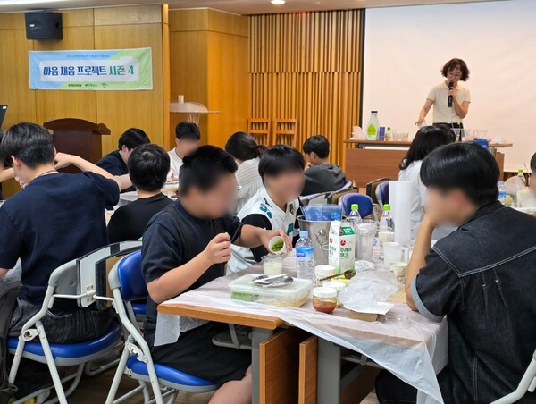 ▲국내 대표 상생 프랜차이즈 교촌치킨을 운영하는 교촌에프앤비는 지난 6월부터 9월까지 총 4개월간 서울 지역에서 진행된 ‘마음채움 프로젝트’를 마무리했다고 16일 밝혔다. ⓒ 교촌치킨