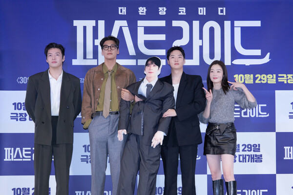 ▲'퍼스트 라이드' 기자간담회에 참석한 강하늘, 김영광, 강영석, 한선화, 남대중 감독(사진 왼쪽부터). ⓒ쇼박스