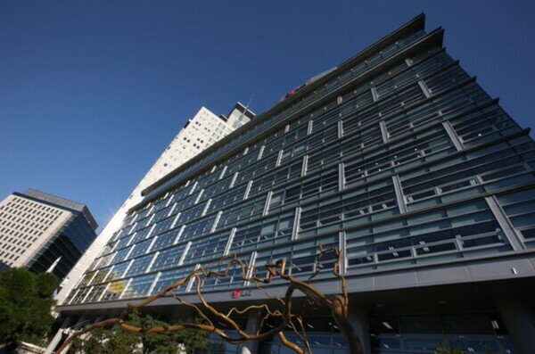 ▲LG광화문빌딩  ⓒLG생건