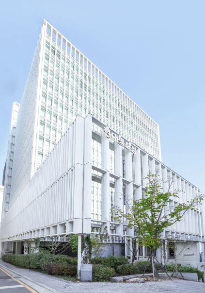 ▲강남구 사옥 전경. ⓒ현대백화점그룹