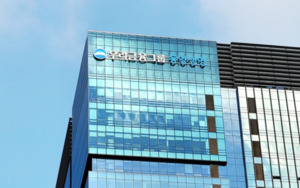 우리금융·동양생명 합병 속도...'반대 주주'에 10% 더 얹어준다 - 뉴스 썸네일 이미지